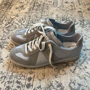 Maison Margiela Replica Sneakers Size 39